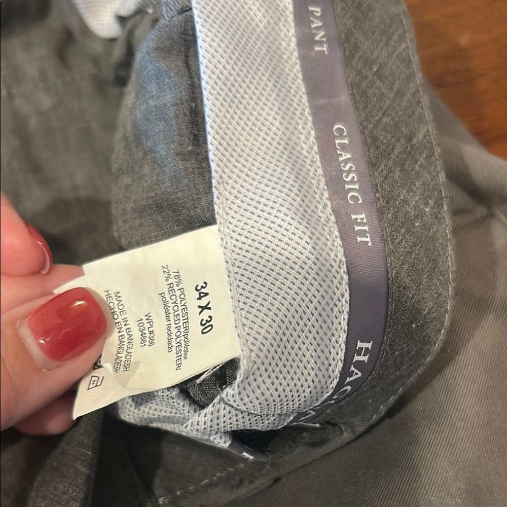 Haggar Classic Fit Gray Pants size 34x30